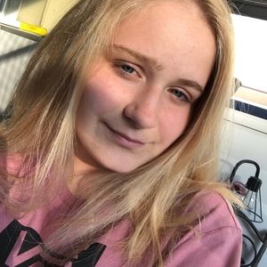 Meet your Posher, Kaitlyn